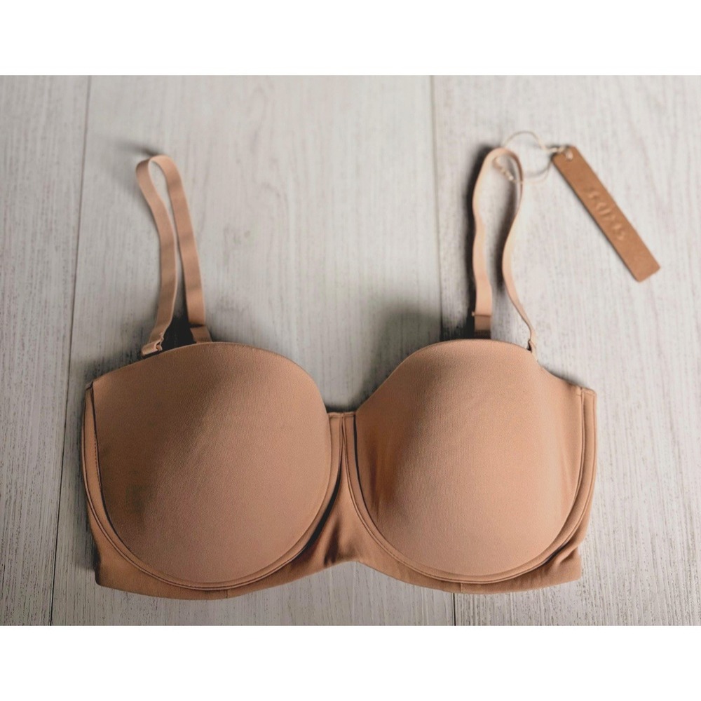 NWT Skims Fits Everybody Strapless Bra 32DD Color Clay Nude